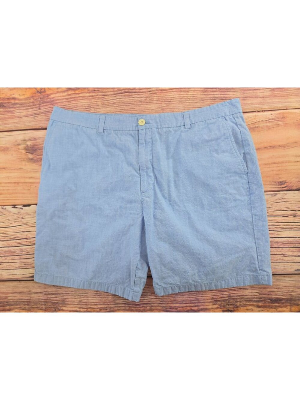 Vineyard Vines Mens Breaker Shorts Light Blue Size 40 Relaxed Fit Summer Casual